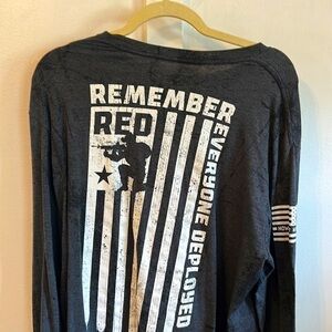 HOWITZER long sleeve distressed T-shirt